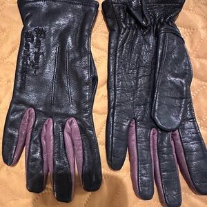 Women’s Harley Davidson leather gloves